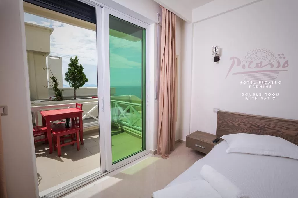 Picasso 5 - STD DBL with Patio 1.jpg